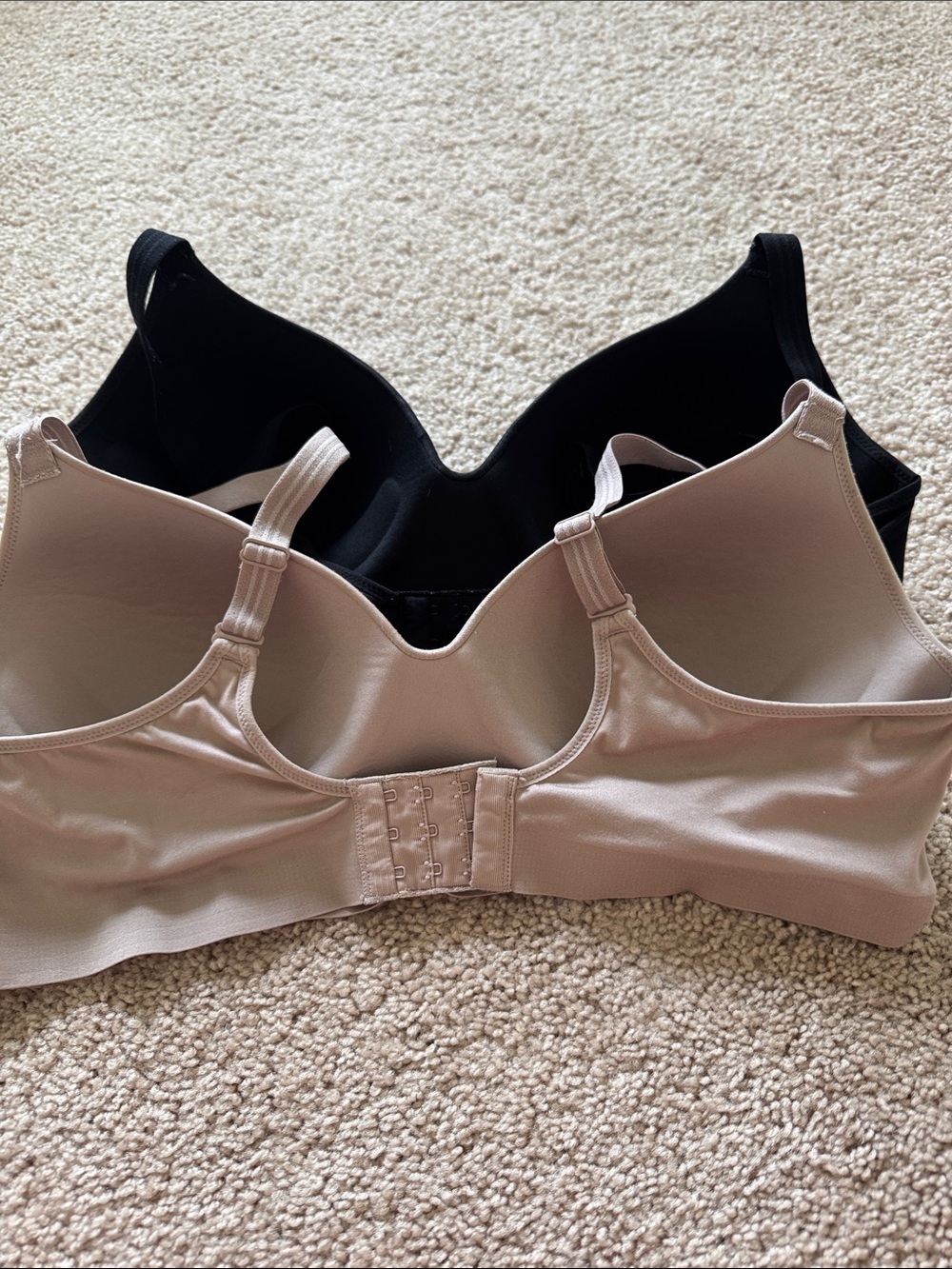 Hanes Seamless lift convertible Wireless Bras - Picture 4 of 10